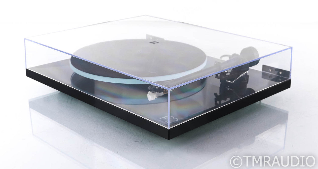 Rega Planar 2 Turntable; RB 220 Tonearm; P2; Rega Carbon MM Cartridge