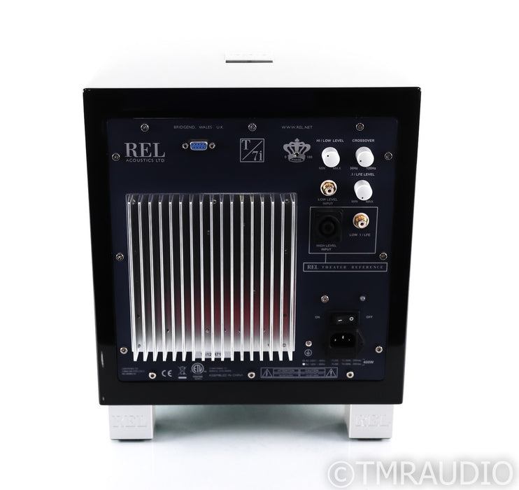 REL T/7i 8" Powered Subwoofer; Piano Black; T-7i