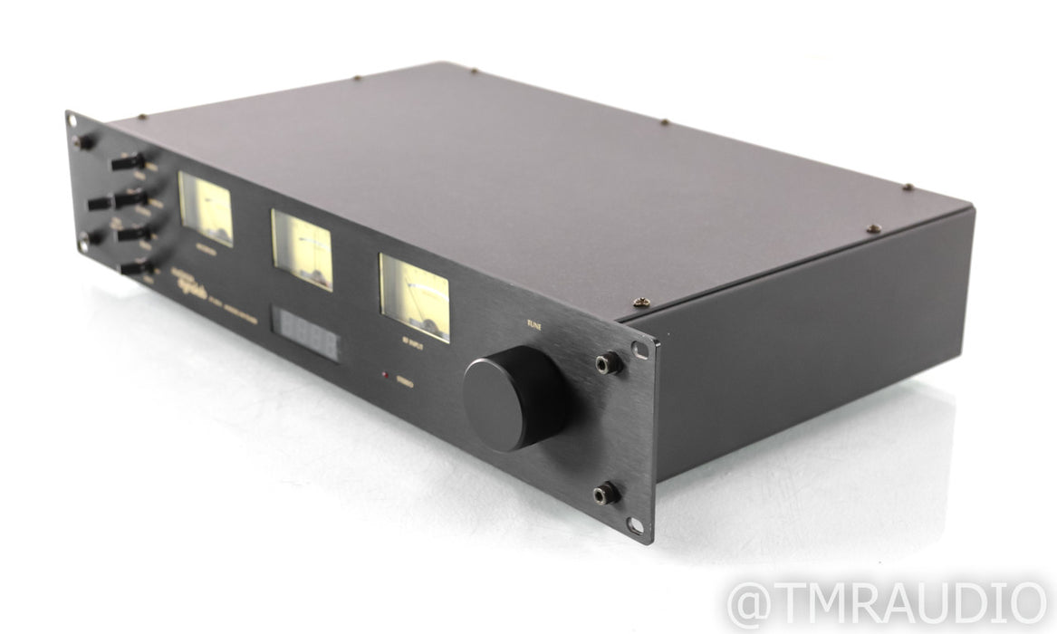 Magnum Dynalab FT-101A Vintage FM Tuner; FT101A (1/2)
