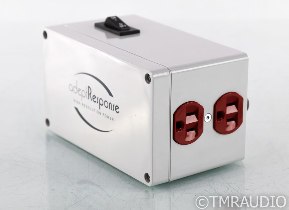Audience Adept Response aR2p AC Power Line Conditioner; 15A