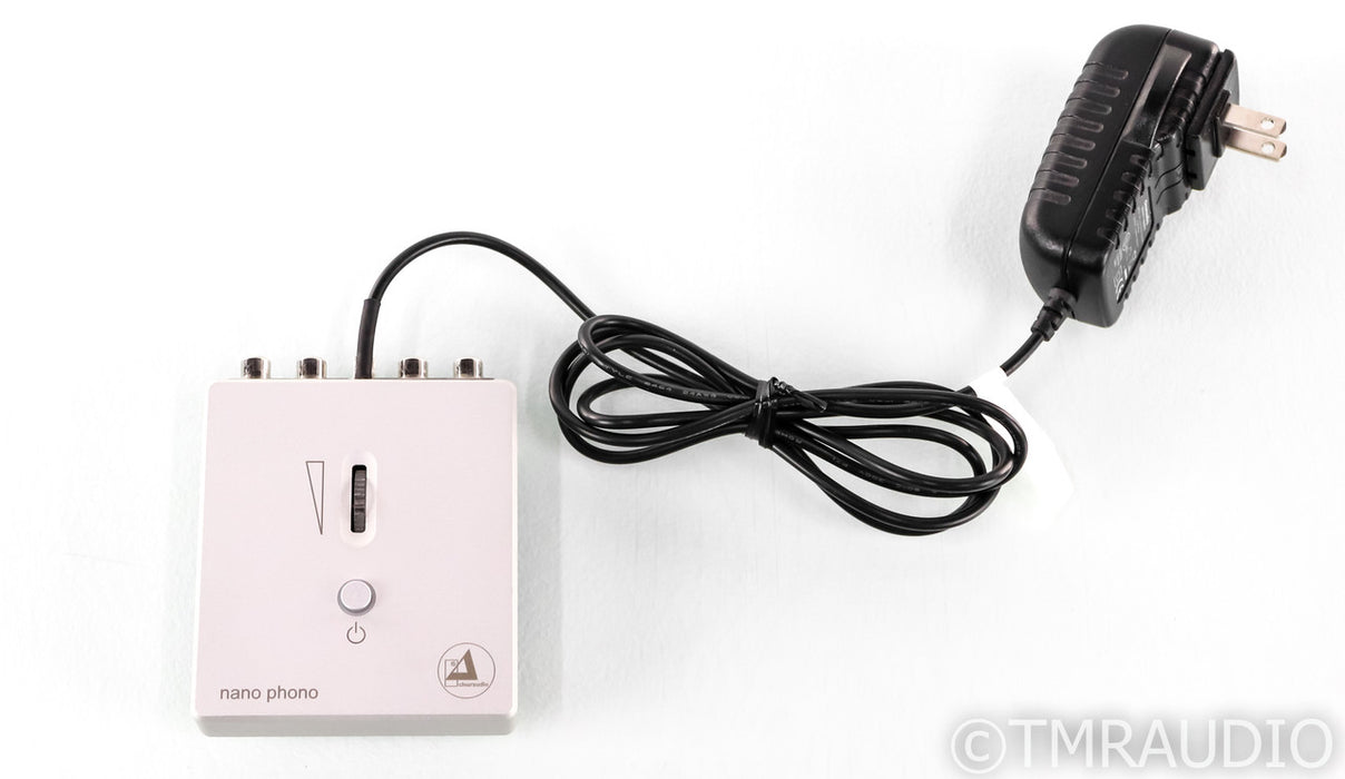 Clearaudio Nano Phono V2 MM / MC Phono Preamplifier