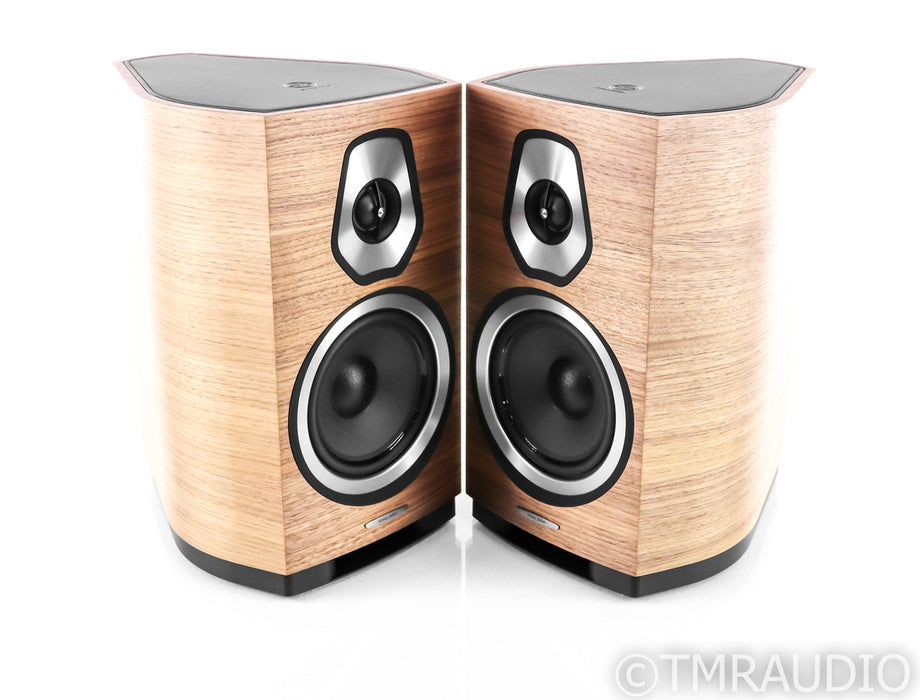 Sonus Faber Sonetto II Bookshelf Speakers; Walnut Pair
