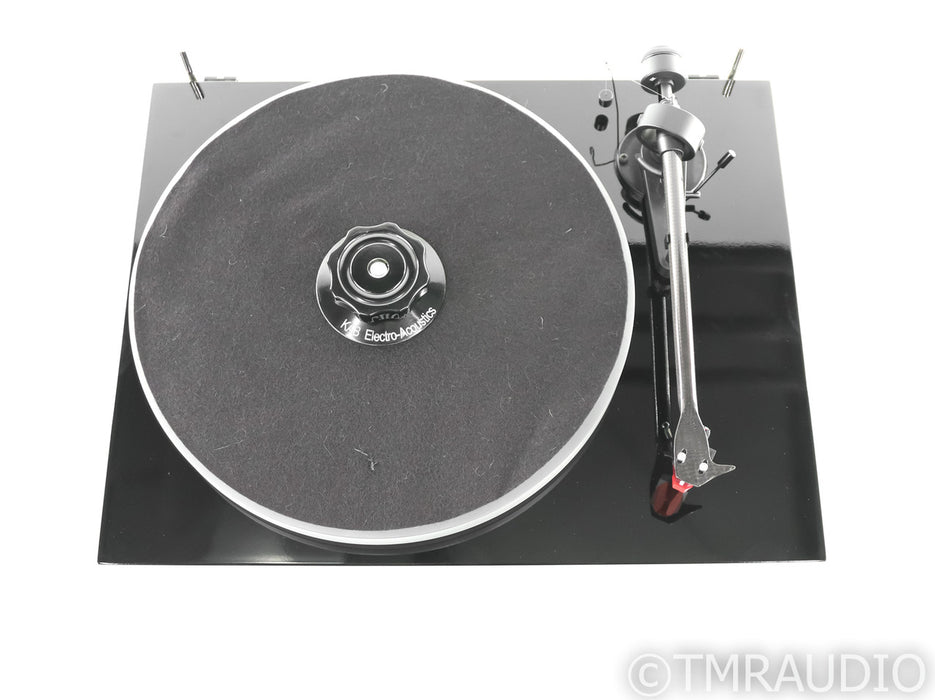 Pro-Ject Debut Carbon Belt Drive Turntable