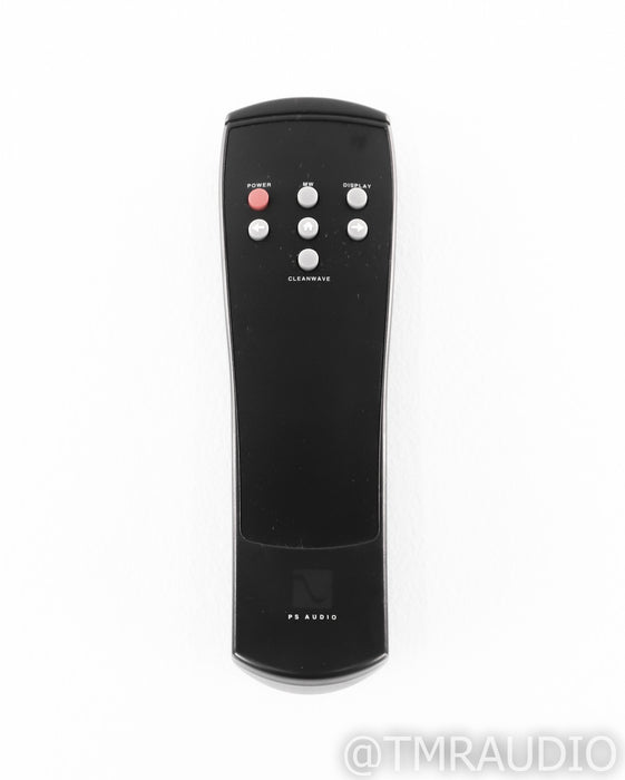 PS Audio PerfectWave Power Plant 5 Power Line Conditioner; P5; Silver; Remote