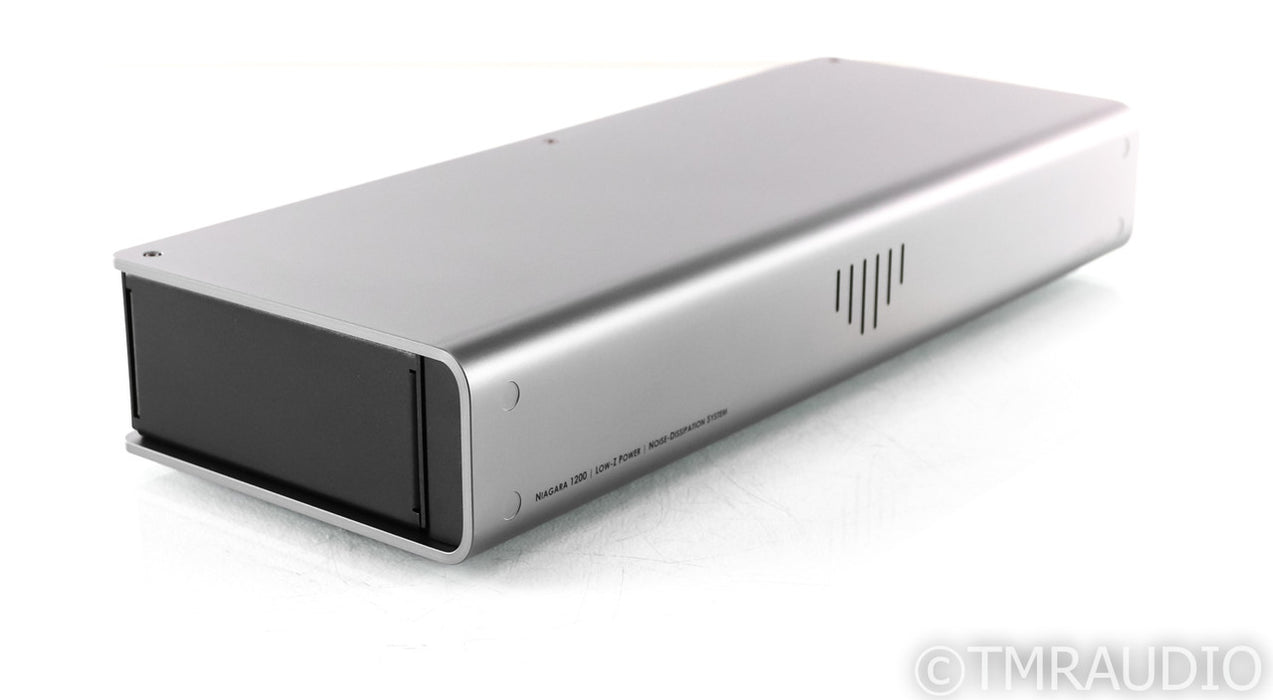 Audioquest Niagara 1200 AC Power Line Conditioner; 15A (Open Box)