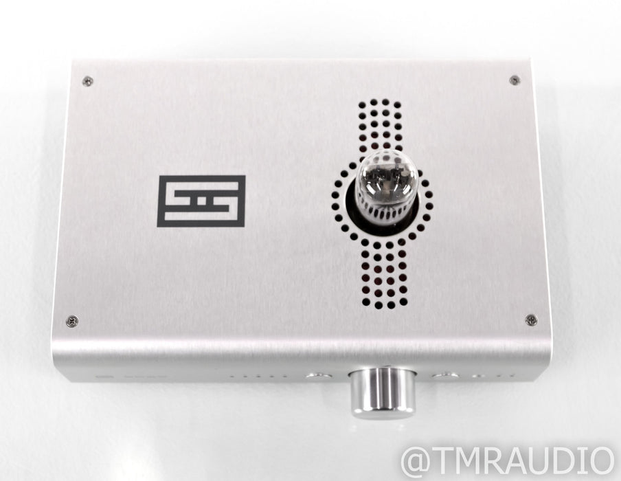 Schiit Saga Stereo Tube Hybrid Preamplifier; Remote (1/4)