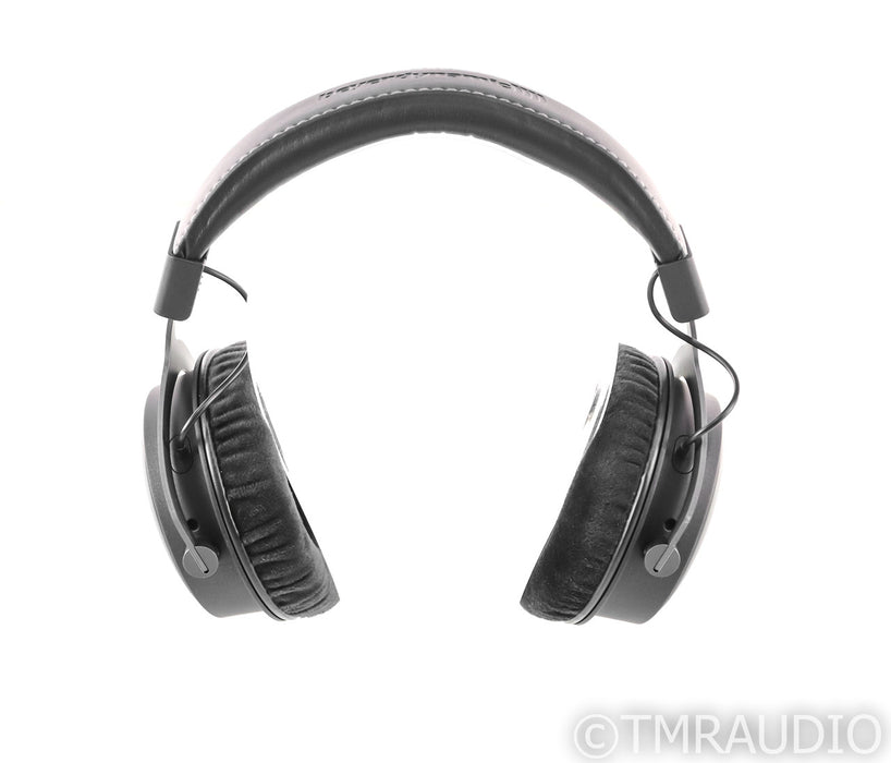 Beyerdynamic DT 1770 Pro Closed Back Headphones; DT1770