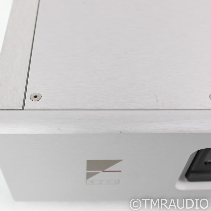 Ayre C-5xe SACD / CD / DVD-A Player; C5xe; Silver; Remote