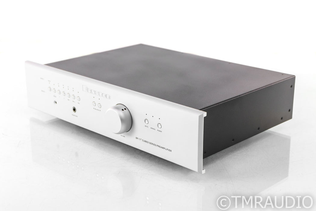 Bryston BP-17 Cubed Stereo Preamplifier; BP17-3; Silver; 19" (No Remote)