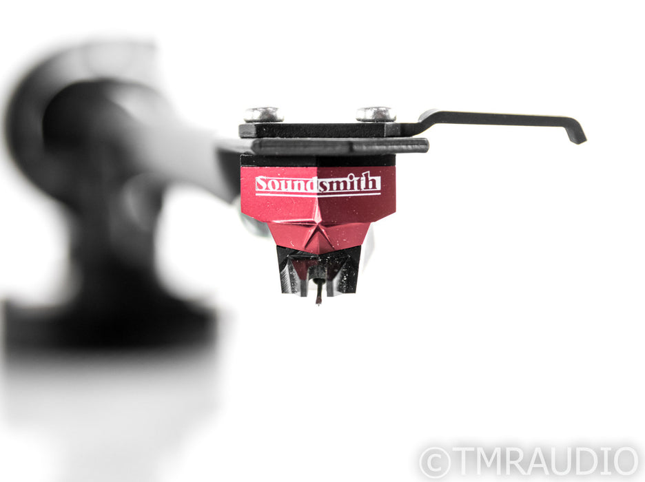 Music Hall Ikura Belt Drive Turntable; Soundsmith Otello MI Cartridge (Low Hours)