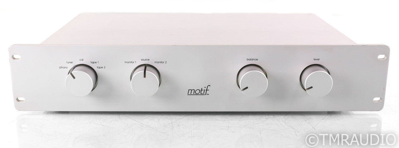 Conrad Johnson Motif MC-8 Vintage Stereo Preamplifier; MC8