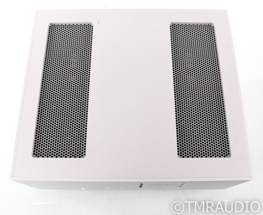 Luxman M-600A Stereo Power Amplifier; M600A; Silver