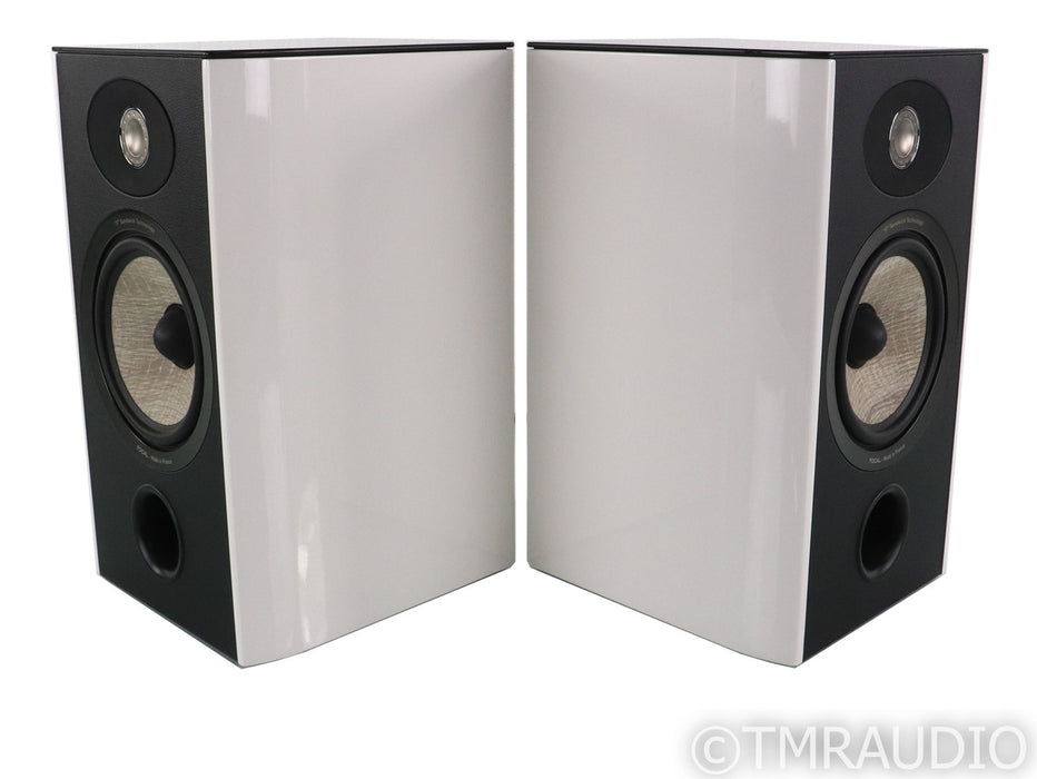 Focal Aria 906 Bookshelf Speakers; Gloss White Pair