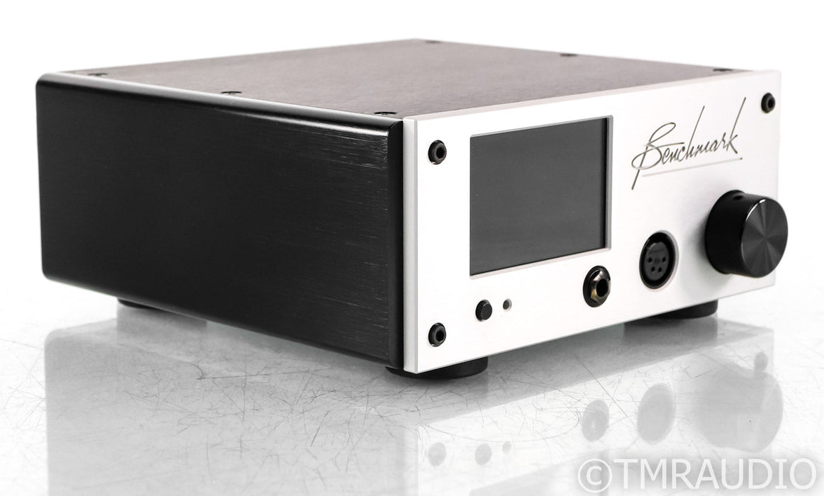 Benchmark HPA4 Headphone Amplifier / Line Preamplifier; Silver; THX