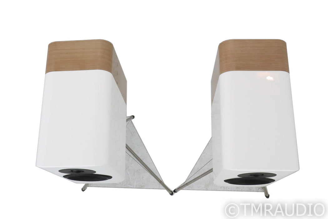 Q Acoustics Concept 300 Bookshelf Speakers; Gloss White with Light Oak Pair
