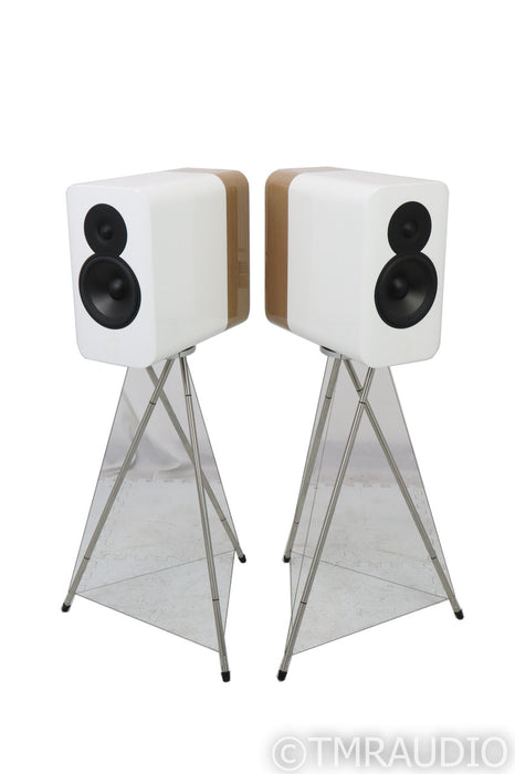 Q Acoustics Concept 300 Bookshelf Speakers; Gloss White with Light Oak Pair