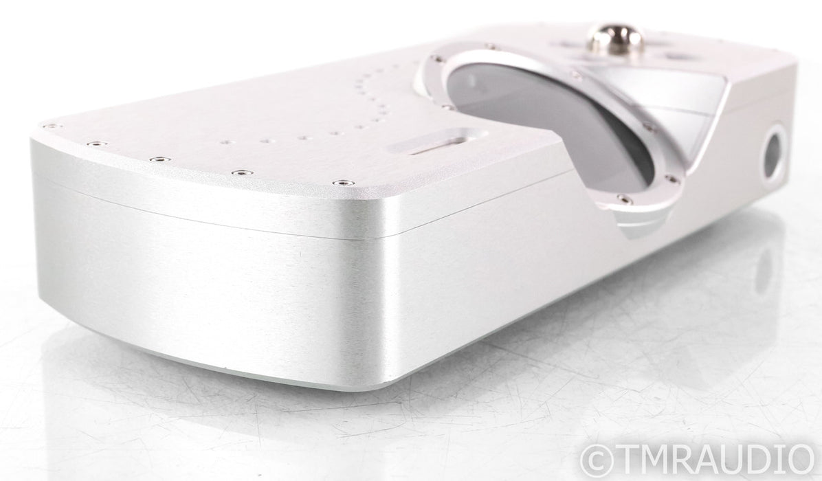 Chord Electronics DAVE DAC / Headphone Amplifier; D/A Converter; Silver; Remote