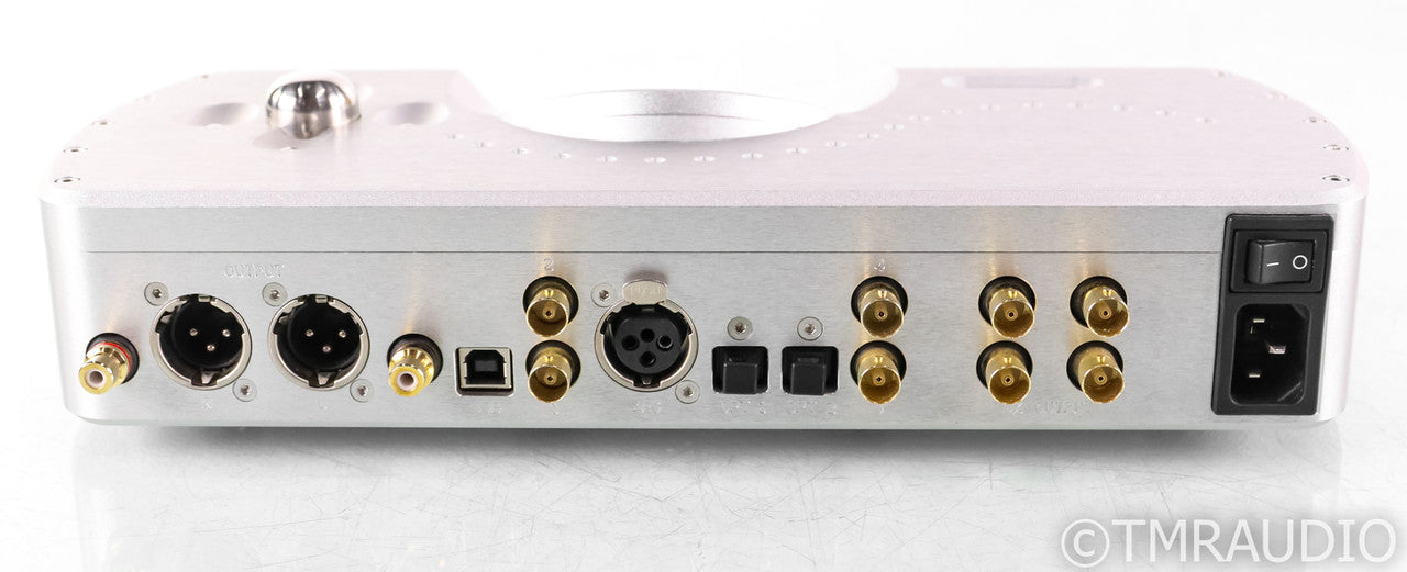 Chord Electronics DAVE DAC / Headphone Amplifier; D/A Converter; Silver; Remote