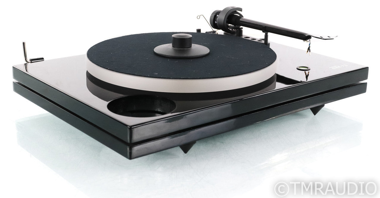 Music Hall mmf-7.3 Belt Drive Turntable; Carbon Fiver Tonearm (No Cartridge)