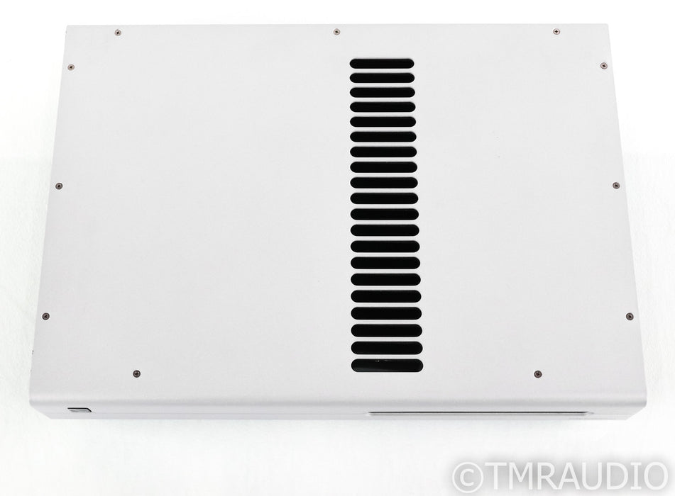 PS Audio Stellar PowerPlant 3 AC Power Line Conditioner; Silver; P3 (Used)