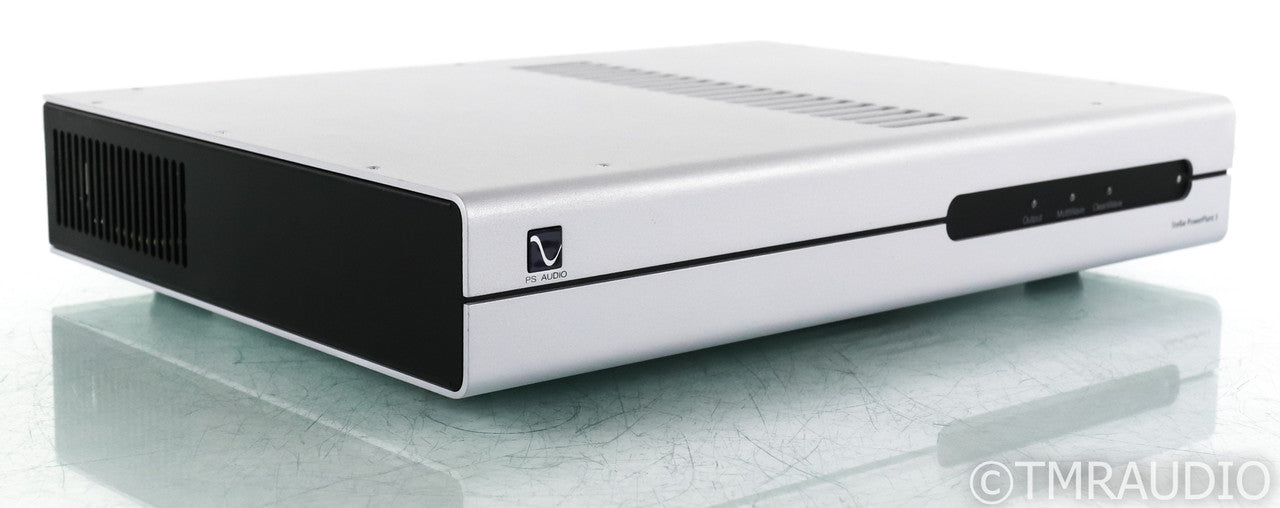 PS Audio Stellar PowerPlant 3 AC Power Line Conditioner; Silver; P3 (Used)