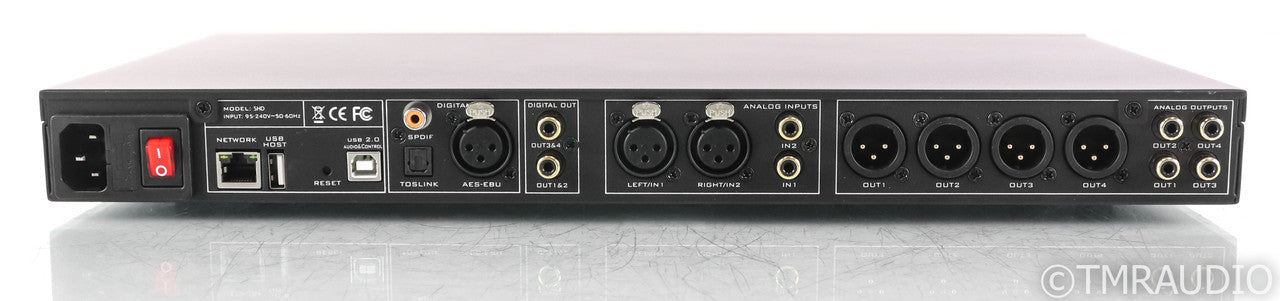 MiniDSP SHD DAC / Network Streamer / Preamplifier; Black; D/A Converter; Remote