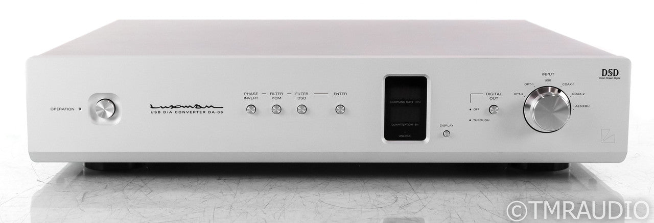 Luxman DA-06 DAC; D/A Converter; Silver