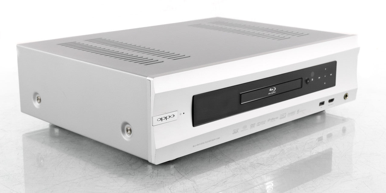 Oppo BDP-105D Universal Blu Ray Player; Remote; Silver; 3D; CD / SACD / DVD