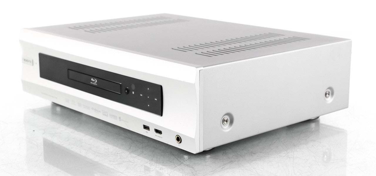 Oppo BDP-105D Universal Blu Ray Player; Remote; Silver; 3D; CD / SACD / DVD