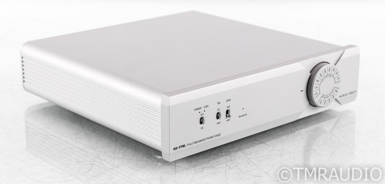 Musical Fidelity MX-Vynl MM / MC Phono Preamplifier; Silver (Open Box)