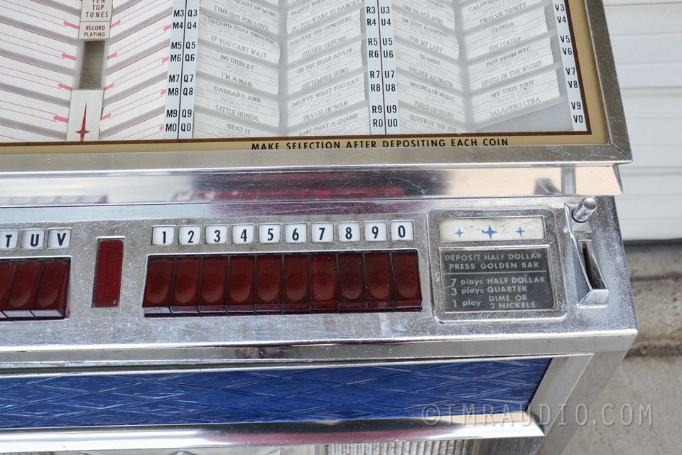 Vintage Wurlitzer Model 2700 Chrome 45 Jukebox w / Tube Amplifier AS-IS