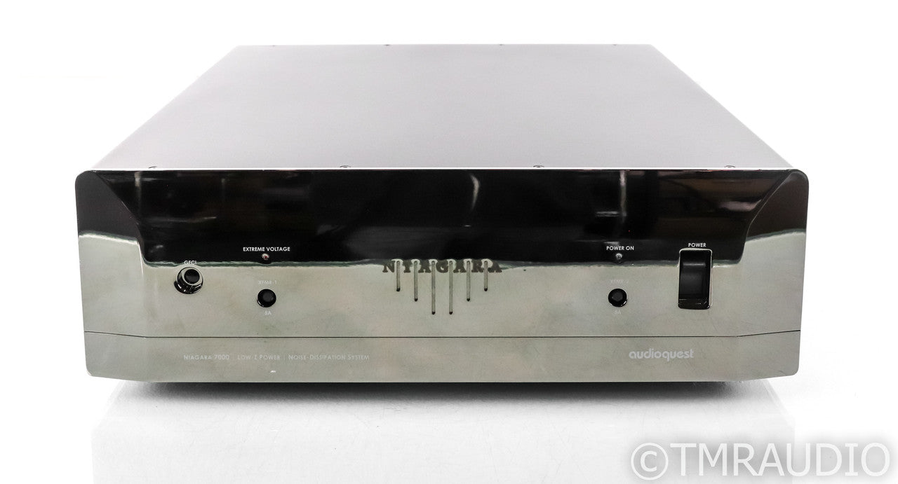AudioQuest Niagara 7000 AC Power Line Conditioner; Chrome (Open Box)