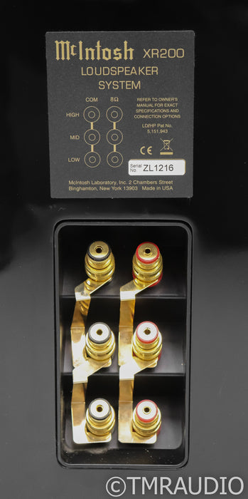 McIntosh XR200 Floorstanding Speakers; Gloss Black Pair; XR-200