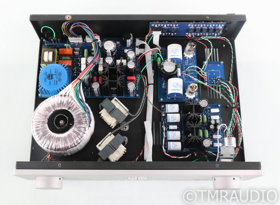 ModWright SWL 9.0 Stereo Tube Preamplifier; Anniversary Edition (Open Box)