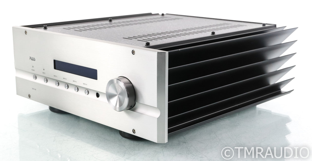 Pass Labs INT-150 Stereo Integrated Amplifier; INT150; Remote