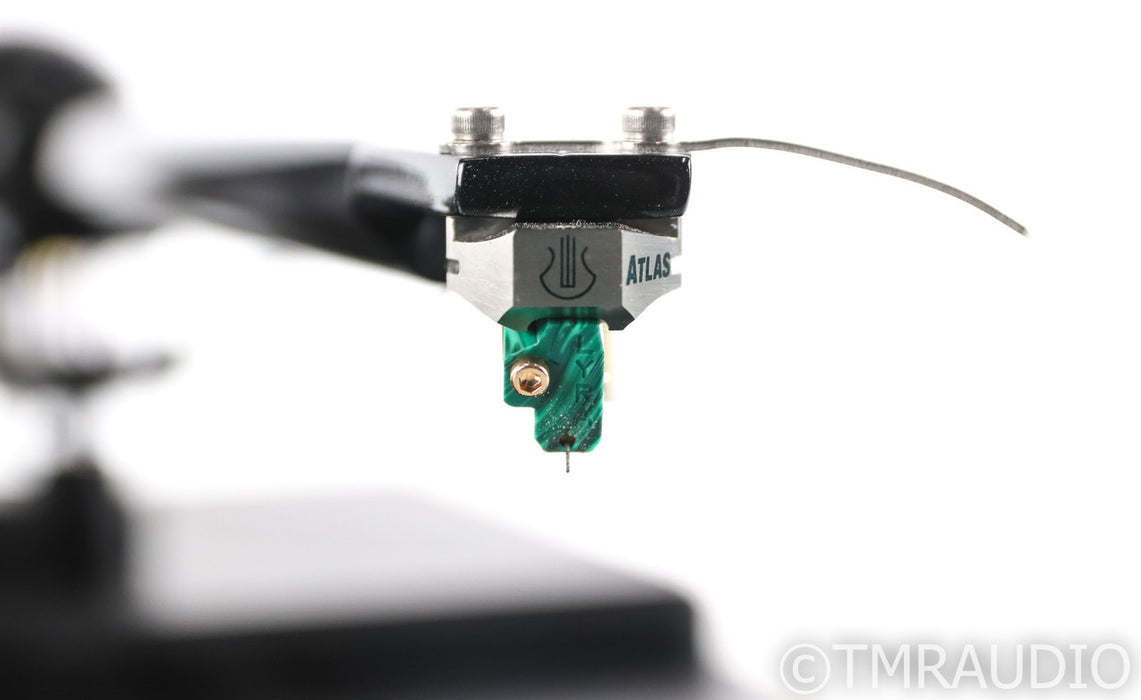 VPI HW-40 Direct Drive Turntable; Lyra Atlas SL MC Cartridge; Low Hours