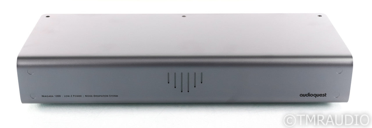 AudioQuest Niagara 1200 AC Power Line Conditioner; Silver (Open Box)