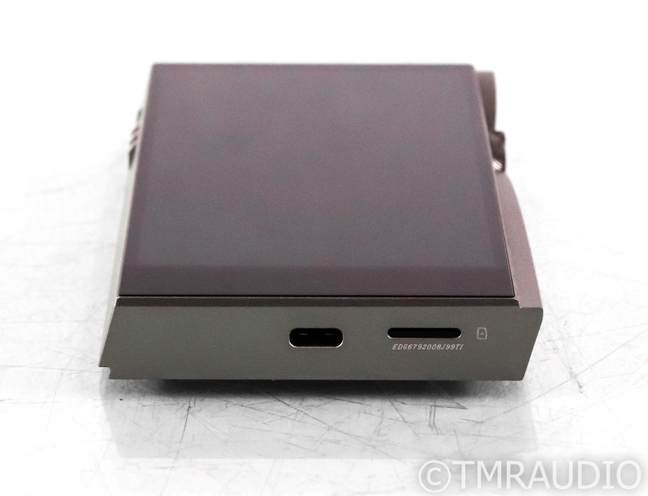 Astell & Kern A&futura SE200 Portable Music Player; SE-200; 256GB