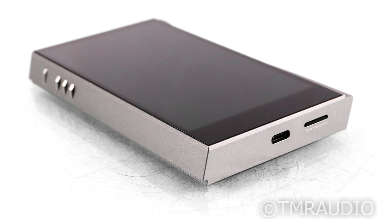 Astell&Kern A&futura SE200 Portable Music Player; SE-200; 256GB