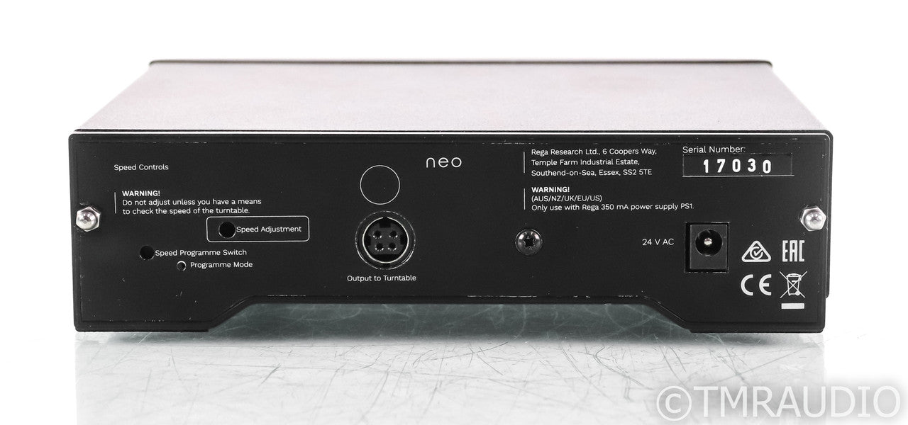 Rega Planar 8 Belt Drive Turntable; RB880 Tonearm; Apheta 3 Cartridge; P8
