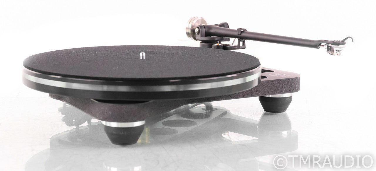 Rega Planar 8 Belt Drive Turntable; RB880 Tonearm; Apheta 3 Cartridge; P8