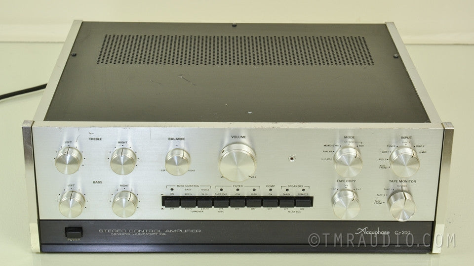 Accuphase C-200 Stereo Preamplifier