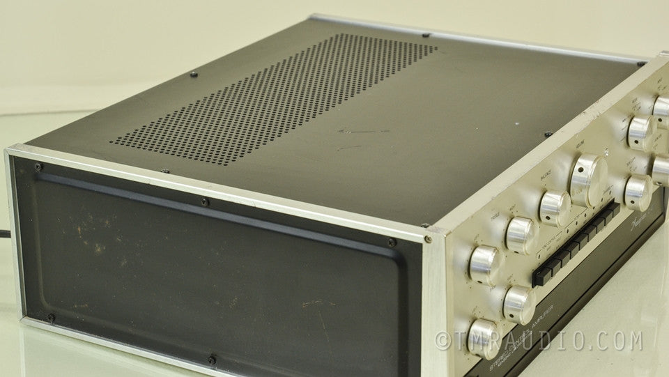 Accuphase C-200 Stereo Preamplifier