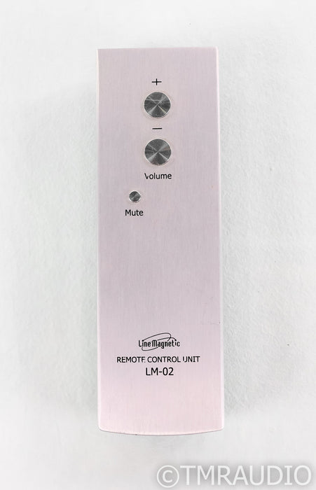 Line Magnetic LM-218 IA Stereo Tube Integrated Amplifier; Silver; LM218IA