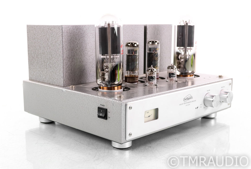 Line Magnetic LM-218 IA Stereo Tube Integrated Amplifier; Silver; LM218IA