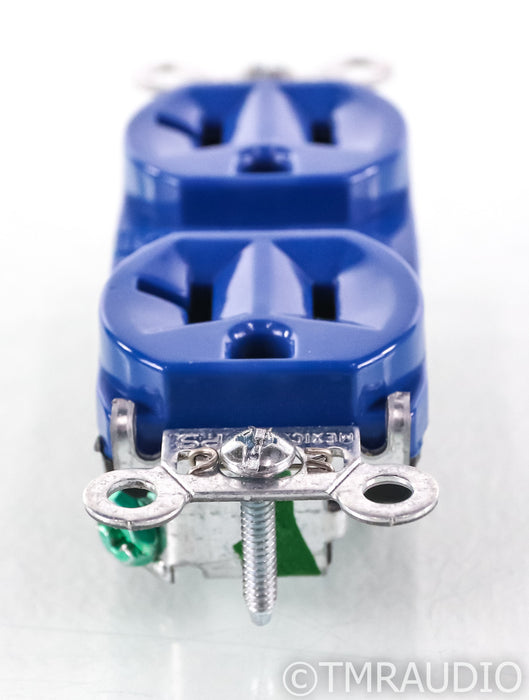 Synergistic Research Blue UEF Duplex Outlet