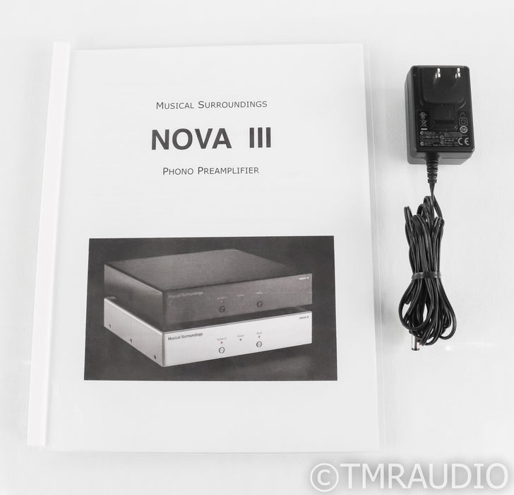 Musical Surroundings Nova III MM / MC Phono Preamplifier; Black