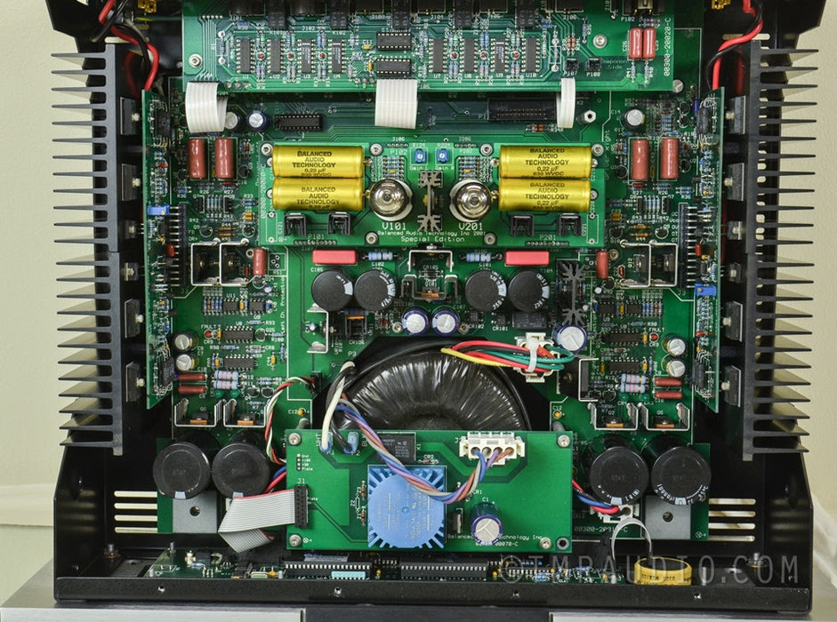 Balanced Audio Technology VK-300x SE Stereo Integrated Tube Amplifier