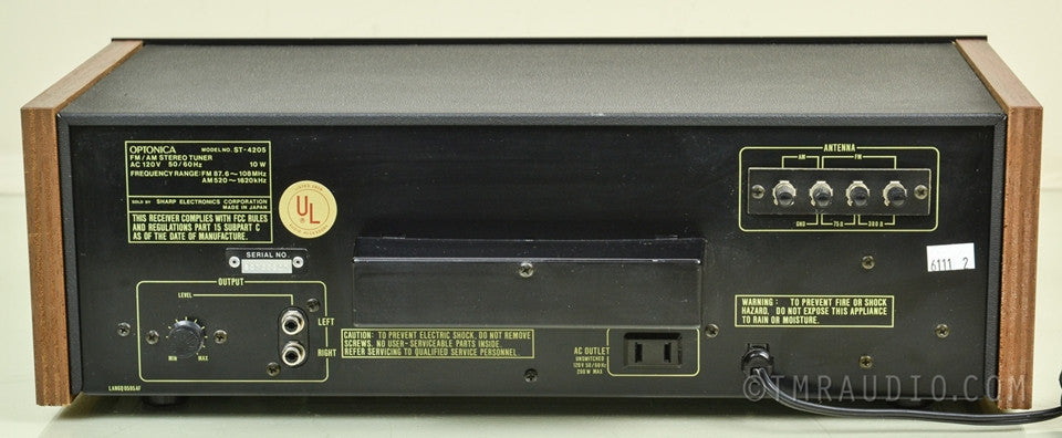 Optonica ST-4205 Tuner & SM-3205 Integrated Amplifier