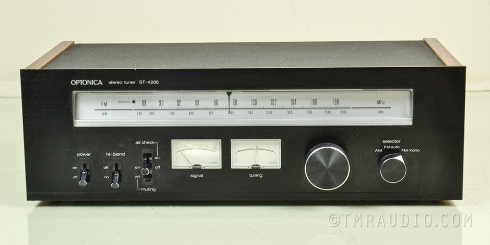 Optonica ST-4205 Tuner & SM-3205 Integrated Amplifier